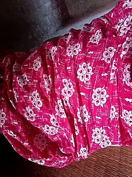 Snapshot of riyaroy134_ chatting on October 21, 4:35 am riyaroy134 online show from October 21, 4:35 am