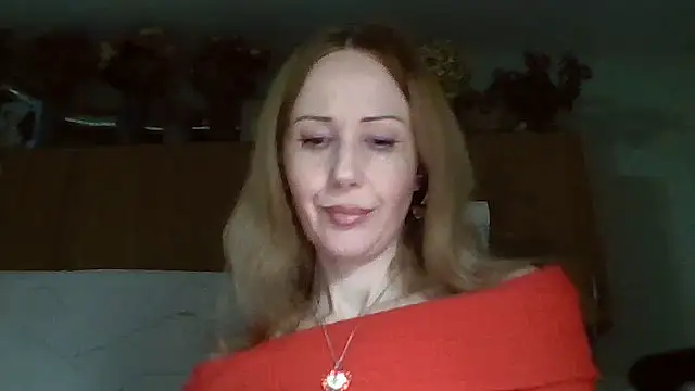 Tiluu1 online show from February 8, 8:45 pm