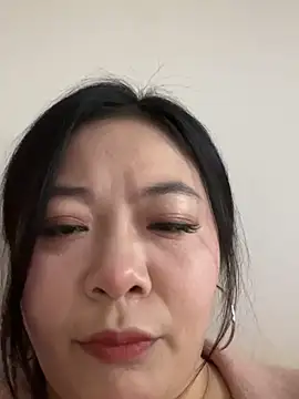 smgirls online show from November 7, 8:36 am