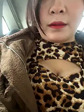 smgirls online show from November 16, 5:02 am