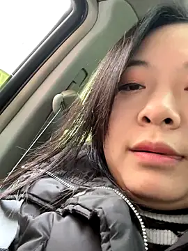 smgirls online show from December 4, 6:01 am