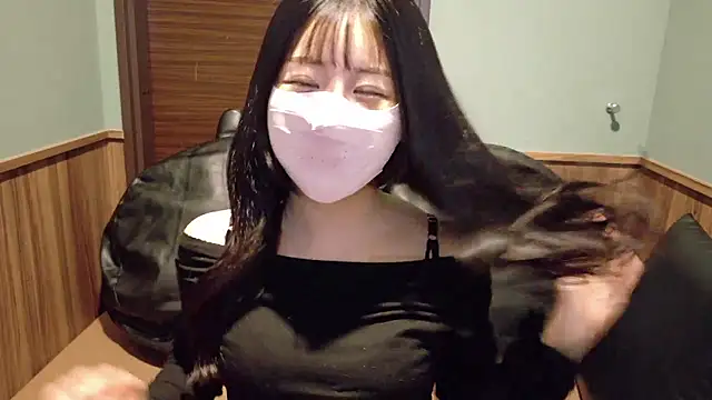 Ema-- online show from November 10, 10:14 am