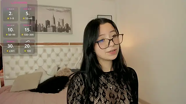 Snapshot of Zoe_Xra chatting on June 10, 9:25 pm Zoe Xra online show from June 10, 9:25 pm
