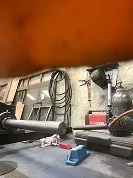 True Di online show from December 1, 4:01 pm