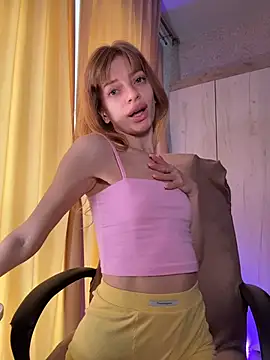 Snapshot of mari__papi chatting on April 4, 10:13 am mari papi online show from April 4, 10:13 am