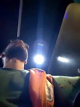 Snapshot of DanteWinter chatting on January 8, 2:25 am DanteWinter online show from January 8, 2:25 am