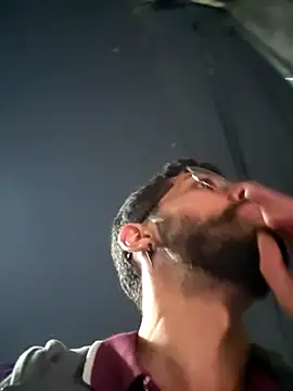 Snapshot of DanteWinter chatting on February 2, 1:15 am DanteWinter online show from February 2, 1:15 am