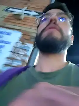 Snapshot of DanteWinter chatting on February 10, 2:15 am DanteWinter online show from February 10, 2:15 am