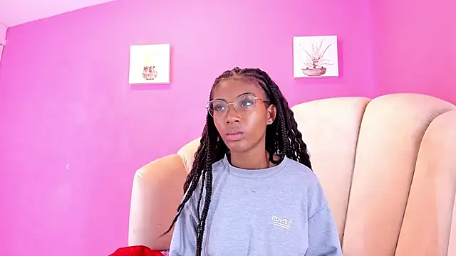 MarianRosse online show from October 11, 6:06 pm