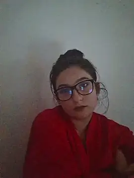 Snapshot of scarlettsofii19 chatting on November 3, 1:45 pm scarlettsofii19 online show from November 3, 1:45 pm