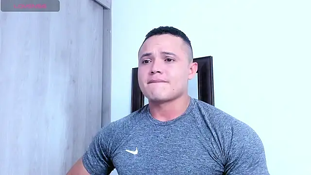 KingLevi01 online show from September 25, 11:08 pm