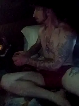 Mrluckstick online show from April 11, 4:17 am