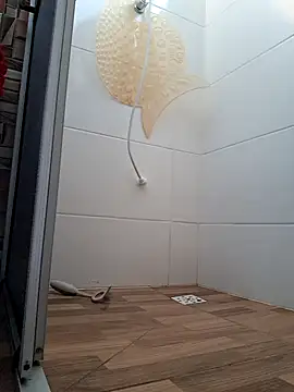 Snapshot of novinho100795 chatting on December 16, 9:42 pm novinho100795 online show from December 16, 9:42 pm