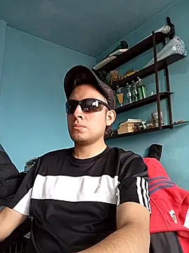 aczinovelez342 online show from October 10, 8:41 pm