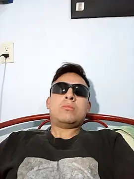 aczinovelez342 online show from January 14, 7:03 am