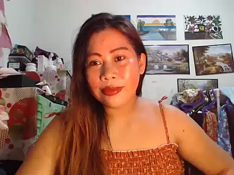 filipina beauty online show from November 9, 6:39 pm