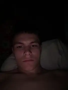 Snapshot of gjollyros chatting on October 12, 12:53 am gjollyros online show from October 12, 12:53 am