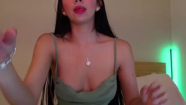 Snapshot of Min_junn chatting on September 12, 1:49 am Min junn online show from September 12, 1:49 am