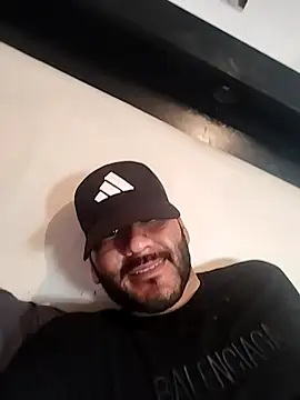 Snapshot of Ferxxxo1503 chatting on November 3, 7:26 pm Ferxxxo1503 online show from November 3, 7:26 pm