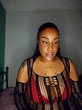 Queen Amara online show from March 5, 3:57 am