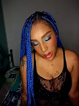 Queen Amara online show from March 20, 3:55 am