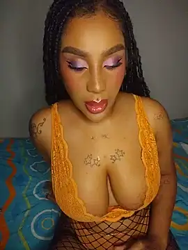 Queen Amara online show from May 20, 3:56 am