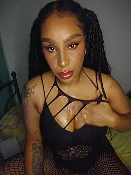 Queen Amara online show from May 25, 4:07 am