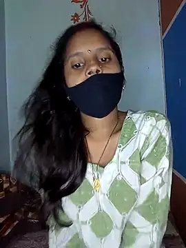 Komal-Rajput online show from November 10, 1:10 pm