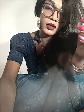 Snapshot of Winterbunny95 chatting on September 23, 8:34 pm Winterbunny95 online show from September 23, 8:34 pm