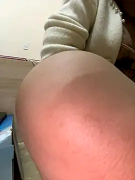 SuhyoCii online show from November 1, 11:29 pm