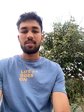 Snapshot of cutekaran chatting on October 9, 11:08 am cutekaran online show from October 9, 11:08 am