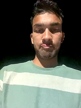 Snapshot of cutekaran chatting on October 19, 5:13 pm cutekaran online show from October 19, 5:13 pm