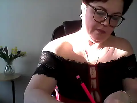 EllaLove2277 online show from March 4, 6:30 am