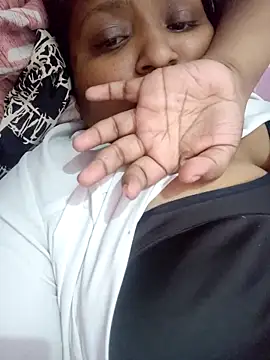 bitch-horny online show from September 26, 1:15 pm