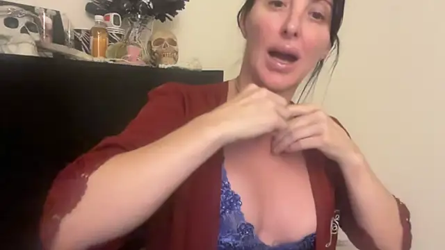 NurseStephania online show from November 1, 5:09 am