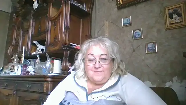 Lala-Love56 online show from September 17, 12:51 pm