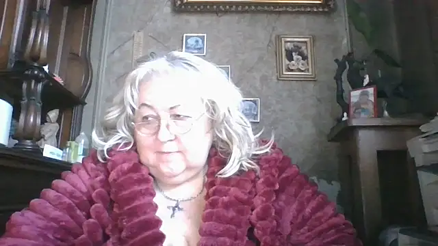 Lala-Love56 online show from November 19, 6:46 am