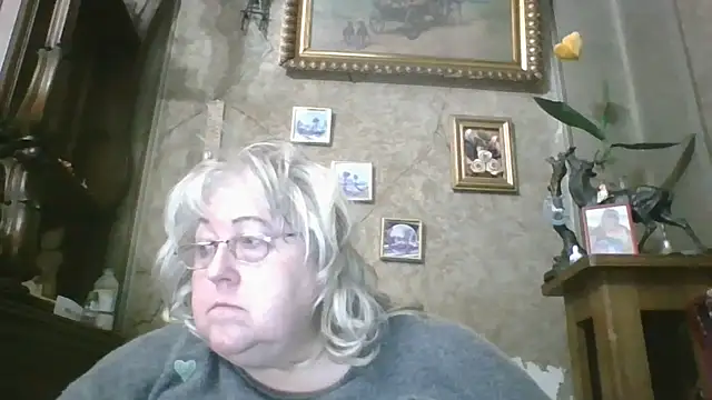 Lala-Love56 online show from March 6, 10:28 pm