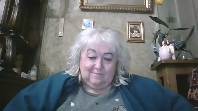 Lala-Love56 online show from March 18, 5:27 pm