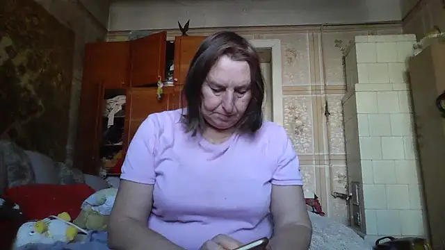 AnnaLive570 online show from October 31, 11:22 am