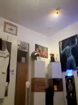 hellgirl1980 online show from September 11, 9:37 pm