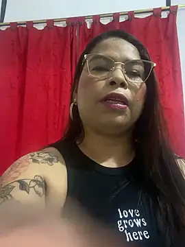 roselyn caprice online show from February 23, 9:34 pm