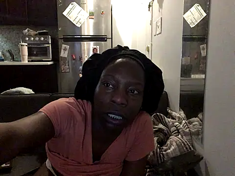 Snapshot of littyleesh1 chatting on January 8, 11:56 am littyleesh1 online show from January 8, 11:56 am