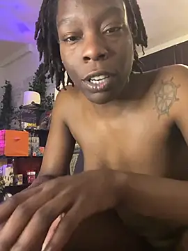 Snapshot of littyleesh1 chatting on March 20, 5:23 am littyleesh1 online show from March 20, 5:23 am