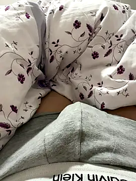 Snapshot of JJ_131 chatting on October 15, 6:08 pm JJ 131 online show from October 15, 6:08 pm