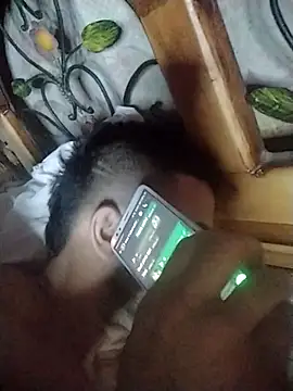 Snapshot of yeffito1 chatting on October 9, 11:58 pm yeffito1 online show from October 9, 11:58 pm