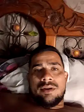 Snapshot of yeffito1 chatting on October 16, 3:07 am yeffito1 online show from October 16, 3:07 am