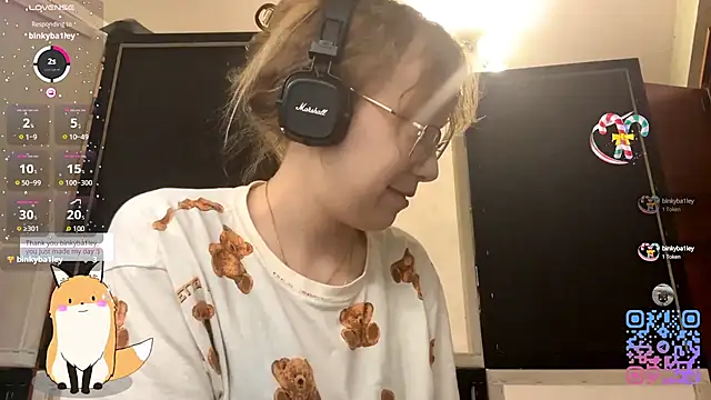 Snapshot of LouieRutt chatting on September 25, 5:27 pm LouieRutt online show from September 25, 5:27 pm