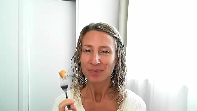 Paevoa online show from November 18, 9:58 am