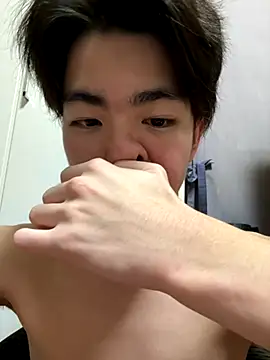 Snapshot of gagsjj chatting on November 29, 3:48 pm gagsjj online show from November 29, 3:48 pm